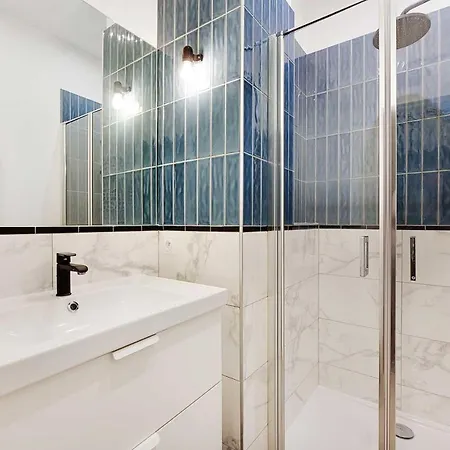 Modern - 2br-6p- Oberkampf-republique Appartamento *